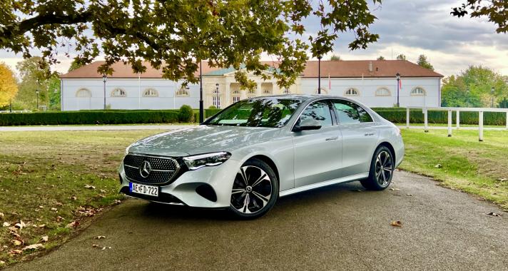 Szemet gyönyörködtető látvány – Mercedes-Benz E osztály bemutató
