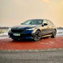 Hetes alá – BMW i5 M60 - Autó & Motor, divat, életmód, stílus