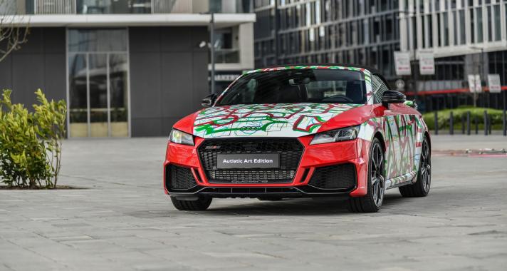 Színt visznek a mindennapokba  – bárki megvásárolhatja az autista művészek illusztrációival díszített különleges tárgyakat