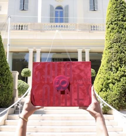 HAPPY 30 th BIRTHDAY, amfAR!