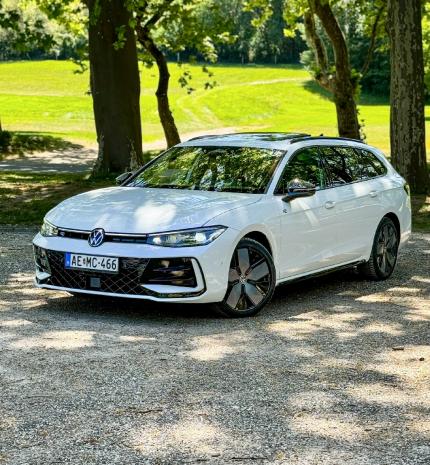 Csak a kombi - Volkswagen Passat 2.0 Tdi R-Line