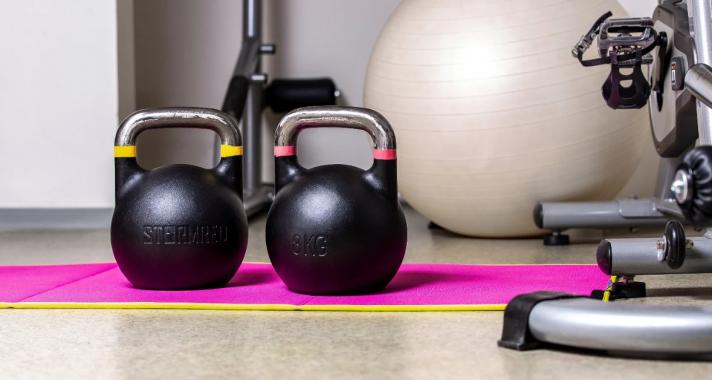 A legjobb kettlebelles izomépítő gyakorlatok