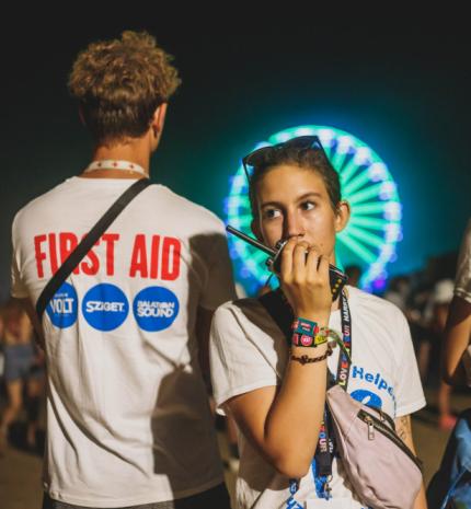 Fesztivál-pszichológia – Mentális biztonság a Sziget fesztivál területén