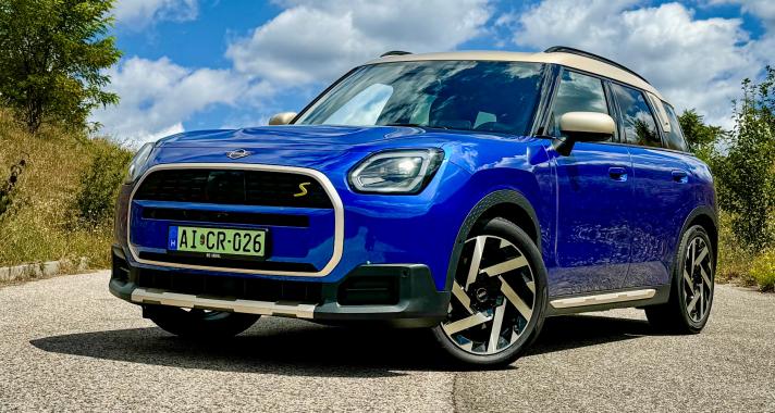 SUV, vidám és elektromos – Mini Countryman SE All4