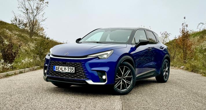 Lexus LBX: A Stílusos Kicsi SUV Nagy Szíve