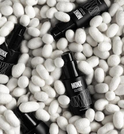 A Selyem titka – Hagyomány, Innováció és Karácsonyi Ajándék, amely Rád vár