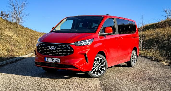 Ne csak SUV-ban gondolkozz – Az Új Ford Tourneo Custom Titanium 2.0TDCi