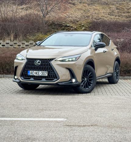 Katonás elegancia  -  Lexus NX350h Overtrail