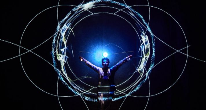 Óriás méhek és japán cirkusz a Szigeten