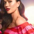 Szépség - Lépj be Carolina Herrera színpompás világába