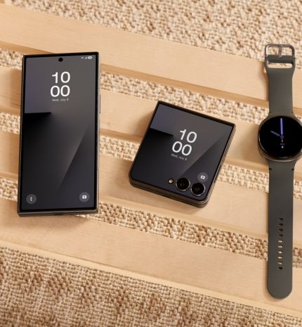 Hight tech - Magyarországon is elérhetők a Samsung legújabb hajlítható okostelefonjai és okosórái