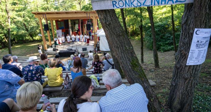 Idén is Art Piknikkel vár az ország egyik legjelentősebb művészeti faluja, 30 éves a V4 díjas ArtColony Cered!