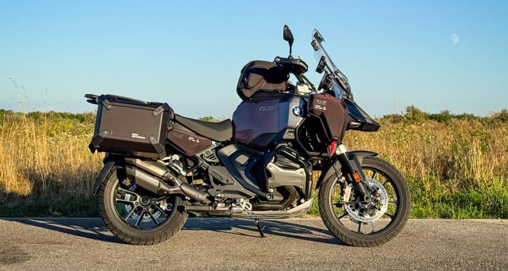 Sávszélesség - A BMW R1300GS Adventure