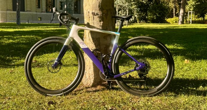 A bajor és az olasz találkozik - BMW 3T Gravel Electric