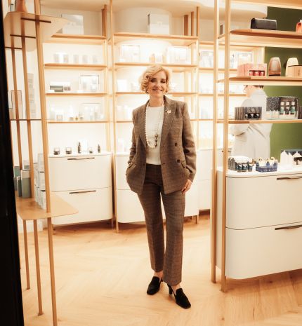 Feller Adrienne új boltja megnyílt az Allee Bevásárlóközpontban – ahol a szépség a természet és a lélek harmóniájából születik