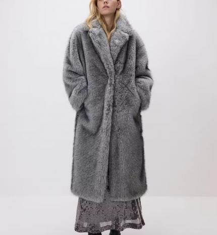 Téli stílusok nőknek és férfiaknak: hogyan alkotni meleg és stílusos összeállításokat a fagyos napokra