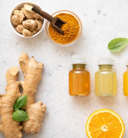 Folyékony arany a hűtődben: A tökéletes házi gyömbér shot receptje, ami tényleg működik