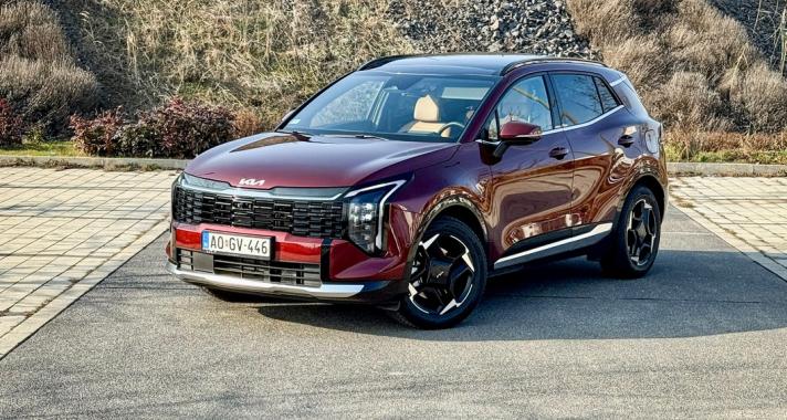Még mindig az űrben jár, de már a földön is jobban mozog - Teszten a megújult KIA Sportage HEV