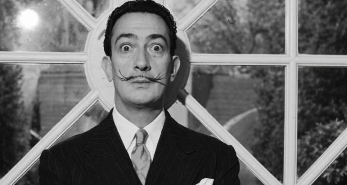 A zsenialitás álarca: Salvador Dalí és a tudatosan épített őrület