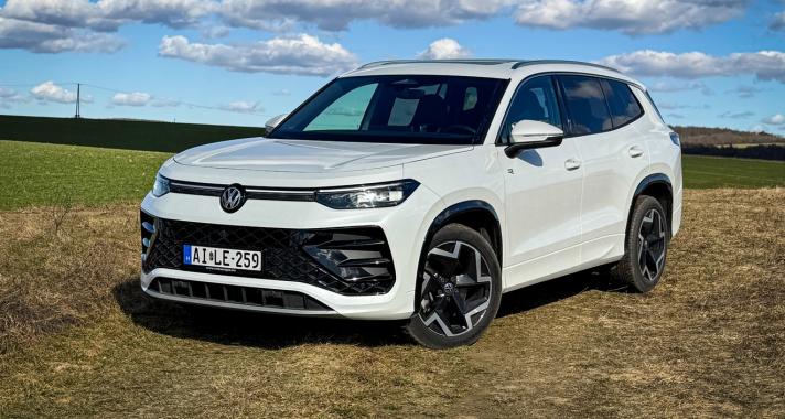 A családi utazó asszisztens – Volkswagen Tayron R-Line