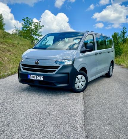 A B-jogsid plafonja: Volkswagen Caravelle LWB teszt