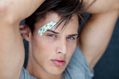 Újabb magyar férfi modell a nemzetközi modellek sorában