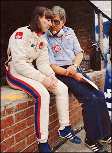 Újra Női pilóta Forma-1-ben!