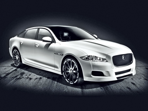 Itt az új Jaguar XJ?