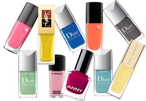 10 pompás körömlakk