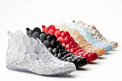 Rágógumi illatú szupertrendi gumicipők