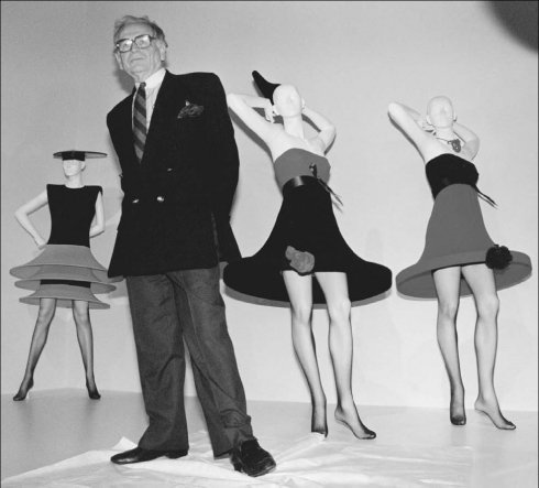 90 éves Pierre Cardin
