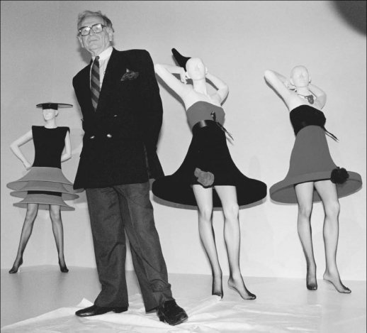 90 éves Pierre Cardin