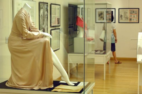 Szegeden a szexszimbólum hajszála