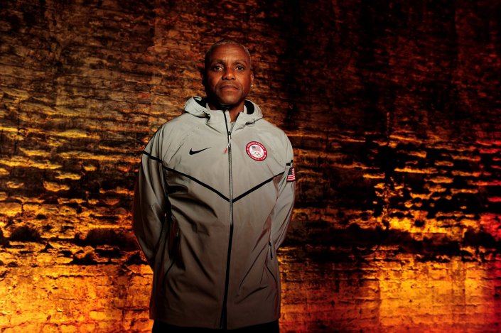 Budapesten fut Carl Lewis