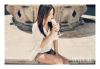 Debreczeni Zita a pillanatvadász - Interjúk, divat, életmód, stílus