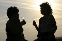 Hogy jön össze a pálinka és a jóga? - , divat, életmód, stílus