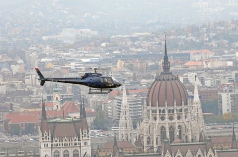 Utazz helikopterrel metró helyett!