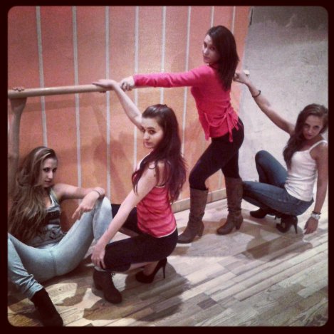 Az X-Faktor sztárja visszatért egykori zenekarához