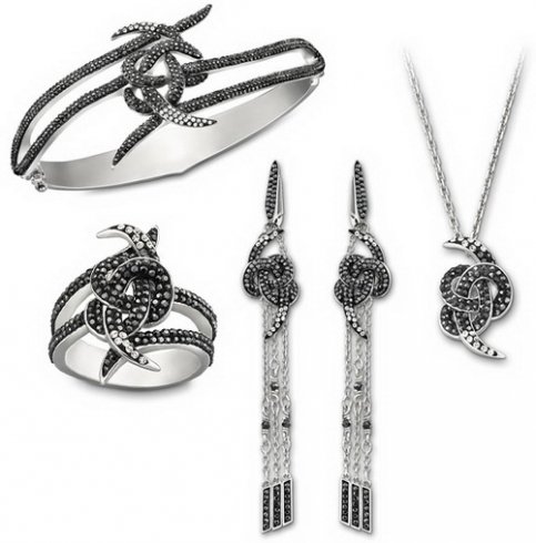 Swarovski Őfelsége titkosszolgálatában