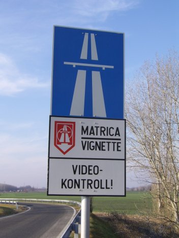 Csökken a mobiltelefonos fizetés díja