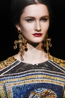 Jézuskás táska, szentképes platform - Divat & Stílus, divat, életmód, stílus