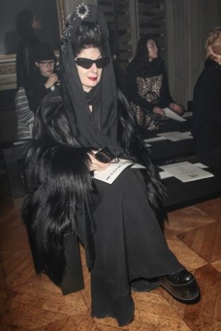 Holló, halott menyasszony