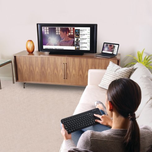 Új vezeték nélküli Logitech billentyűzet touchpaddel