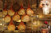 Ahol egész évben a sonkát ünneplik - Gasztronómia, divat, életmód, stílus