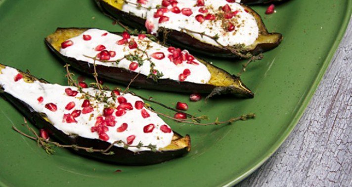 Joghurtos padlizsán Ottolenghi módra