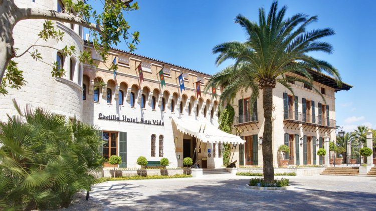 StyleTravel - Mallorca (Castillo Hotel Son Vida)