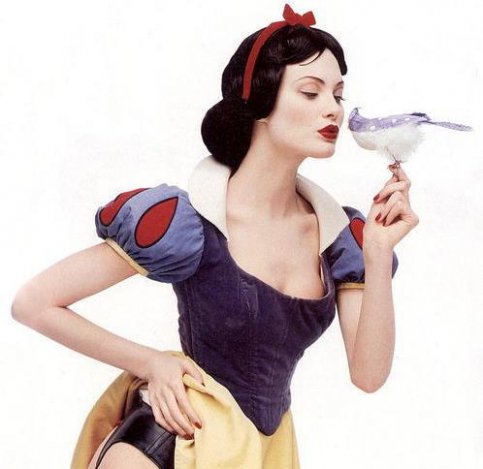 Fekete már a Hófehér