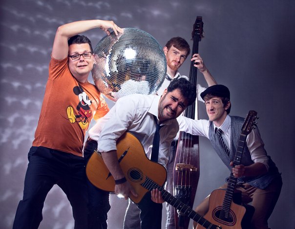 Tankcsapda és Hip Hop Boyz  a harmincas években! Mi van?!