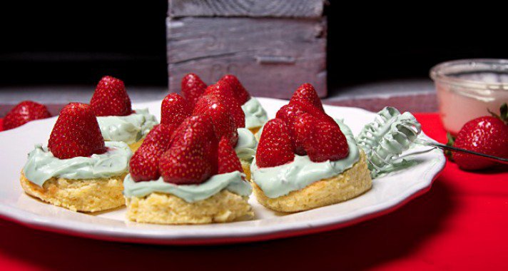 Mai mosoly: mentás mascaprone piskóta