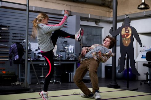 Seggberúgás helyett csak fenéken billentett